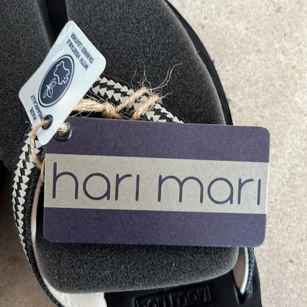 Hari Mari Sandals Flip Flops Women’s Field Puebla Black White Size 9